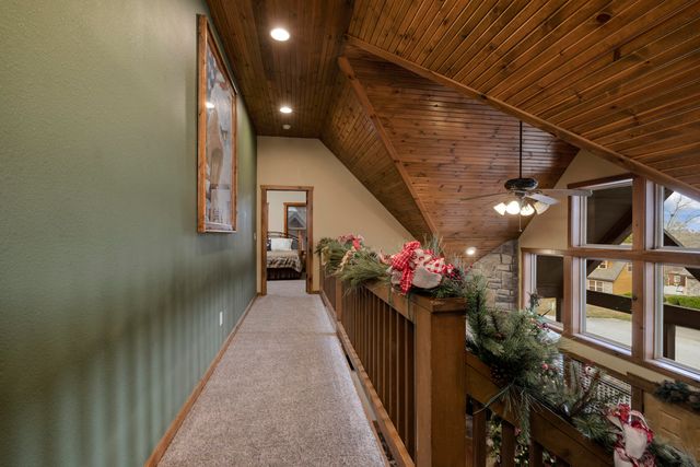 35 Willow Oak Lane, Branson, MO 65616