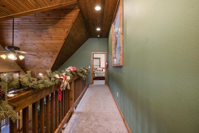 35 Willow Oak Lane, Branson, MO 65616