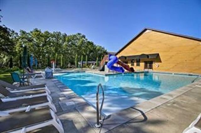 35 Willow Oak Lane, Branson, MO 65616