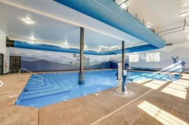 35 Willow Oak Lane, Branson, MO 65616