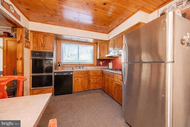 3012 MEREDITH LN, Plymouth Meeting, PA 19462