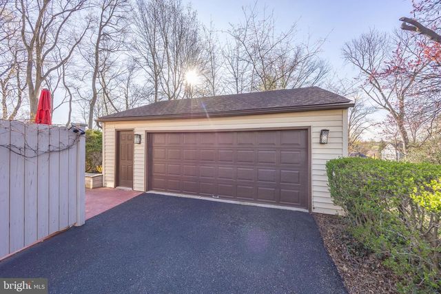 3012 MEREDITH LN, Plymouth Meeting, PA 19462