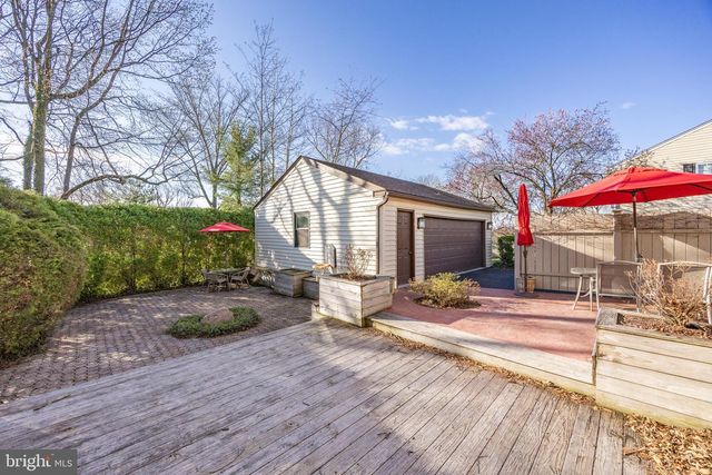 3012 MEREDITH LN, Plymouth Meeting, PA 19462