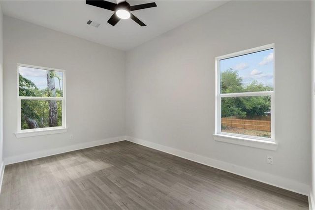 8114 Double Avenue C, Houston, TX 77088