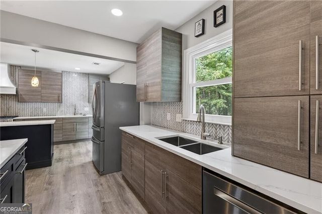 3827 Lance Bluff Court, Duluth, GA 30097