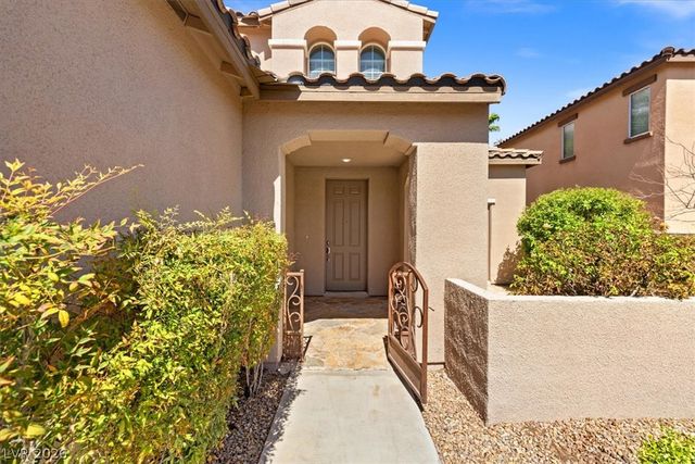 12204 Capilla Real Avenue, Las Vegas, NV 89138