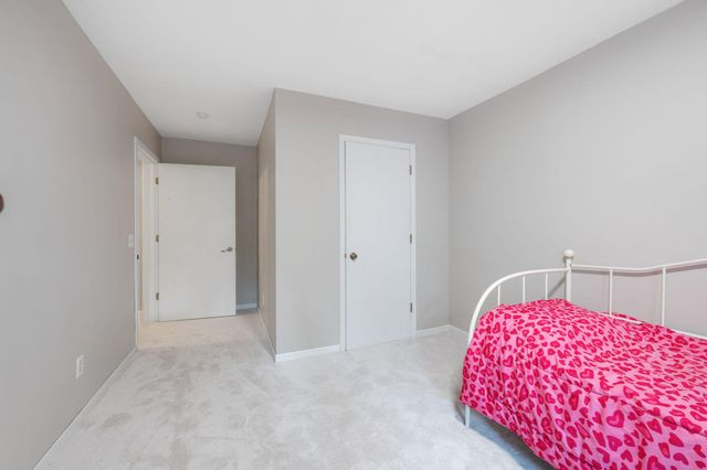 6718 Lakeview Avenue, Richfield, MN 55423