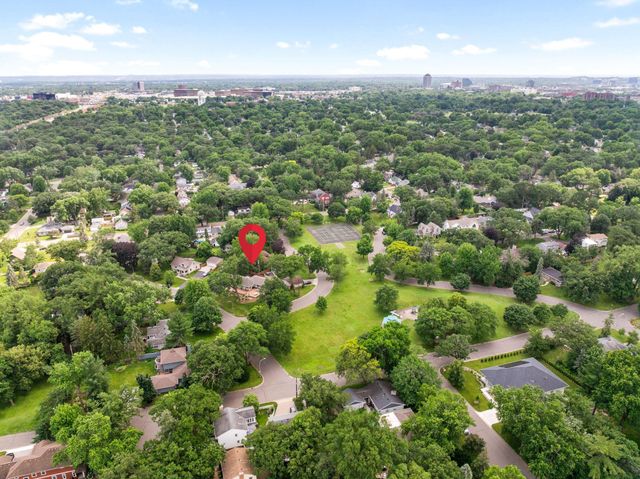 6718 Lakeview Avenue, Richfield, MN 55423