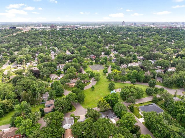 6718 Lakeview Avenue, Richfield, MN 55423