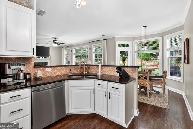 28 Ashville Place, Newnan, GA 30265