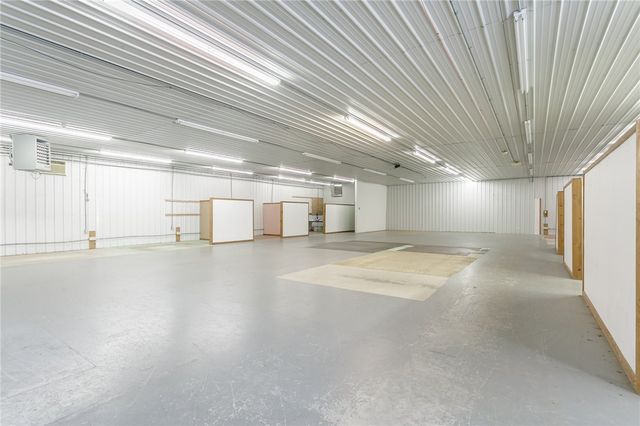 6980 State Route 5 And 20 Highway Highway, East Bloomfield, NY 14469