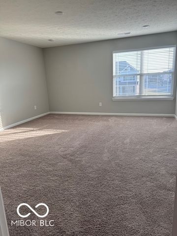 750 Milbrodt Drive, Whiteland, IN 46184