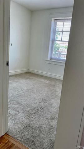 4102 McRee Avenue, St Louis, MO 63110
