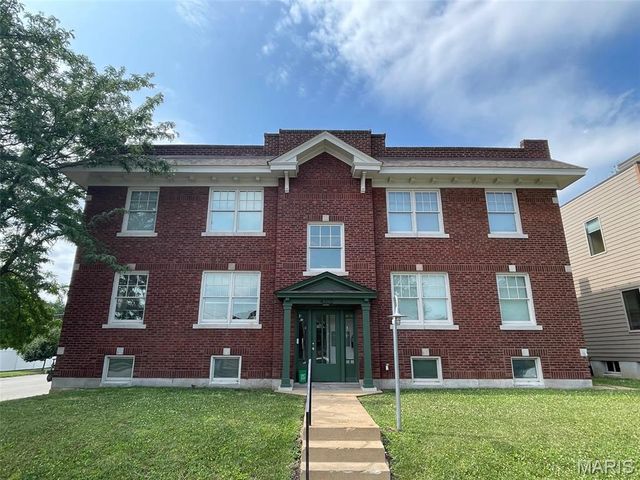 4102 McRee Avenue, St Louis, MO 63110