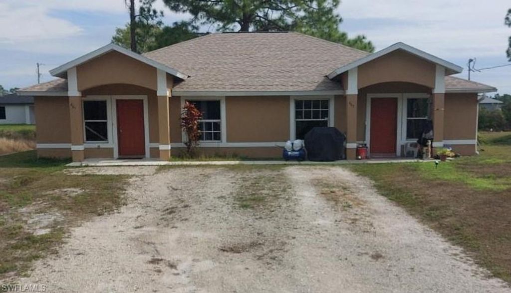 461/463 Loretta AVE S, LEHIGH ACRES, FL 33974 — exterior