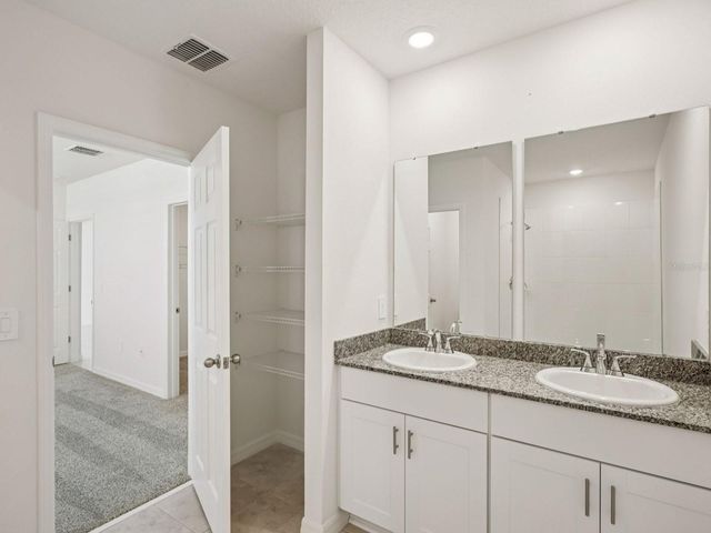3933 GIORGIO DRIVE, Winter Haven, FL 33884