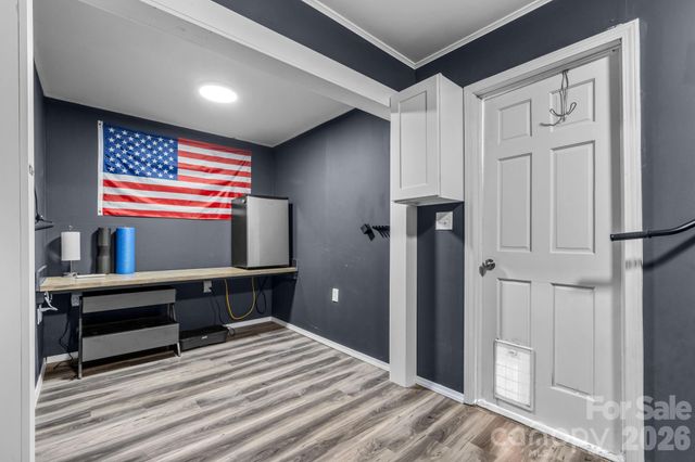 5795 Valley Field Road, Hickory, NC 28602