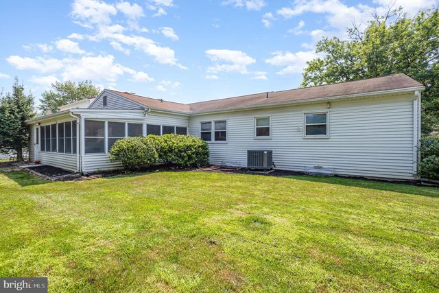 605 COCKLIN ST, Mechanicsburg, PA 17055