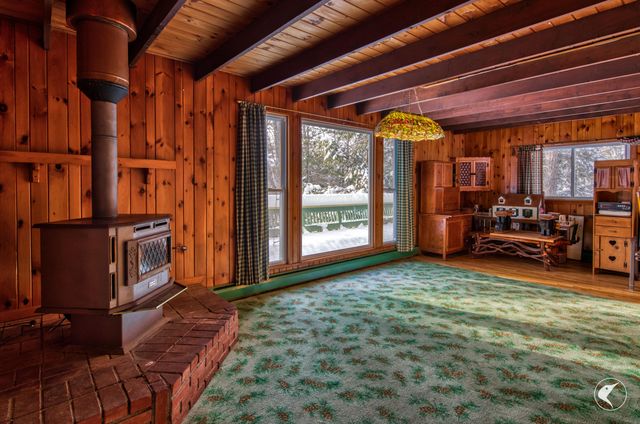 259 River Road, Jay, NY 12941