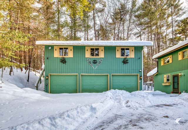 259 River Road, Jay, NY 12941