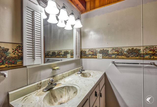 259 River Road, Jay, NY 12941