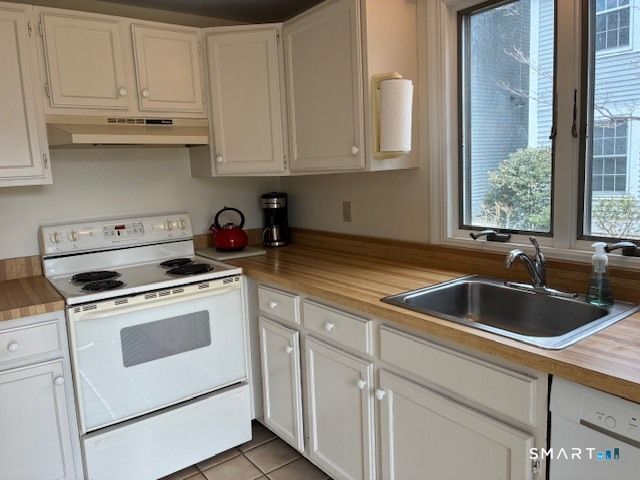 7 River Colony Unit 7 7, Guilford, CT 06437