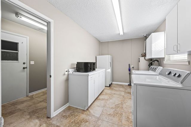 1405 Dyer Street, Springdale, AR 72762