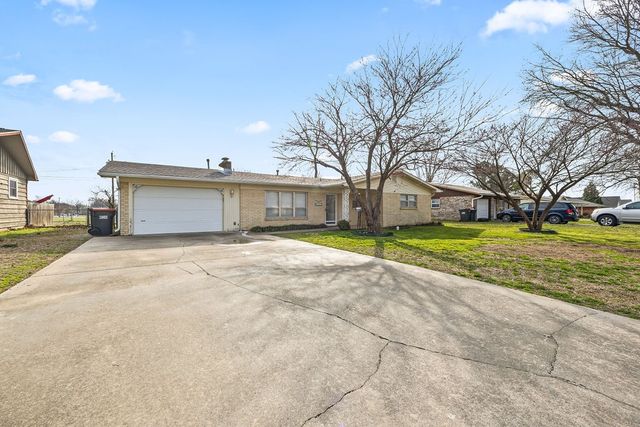 1405 Dyer Street, Springdale, AR 72762