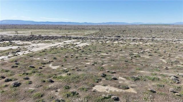 31 E Avenue F-10, Lancaster, CA 93535
