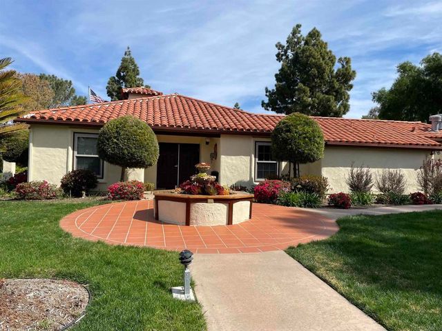 2295 Lindsay Drive, Carlsbad, CA 92008