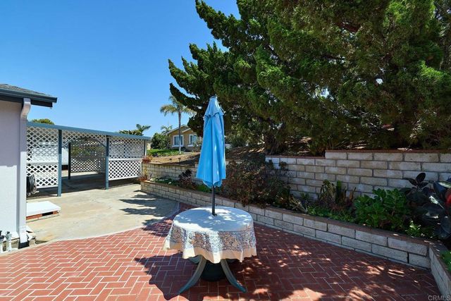 2295 Lindsay Drive, Carlsbad, CA 92008