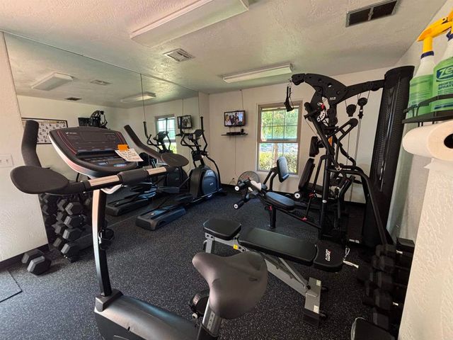 2295 Lindsay Drive, Carlsbad, CA 92008