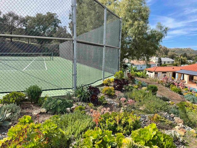 2295 Lindsay Drive, Carlsbad, CA 92008