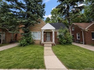 19620 Sunset Street, Detroit, MI 48234
