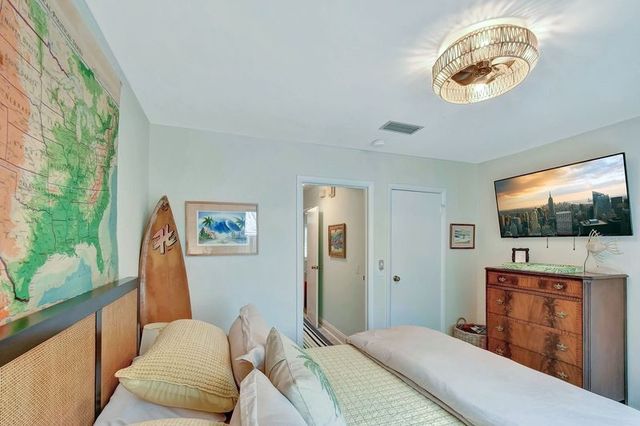 1517 Wood Ave, St Simons Island, GA 31522