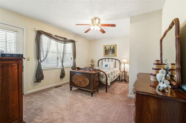 76 Baker SE Road, Cartersville, GA 30121