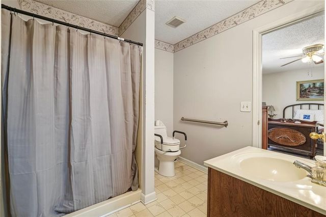 76 Baker SE Road, Cartersville, GA 30121