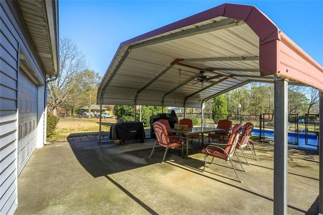 76 Baker SE Road, Cartersville, GA 30121