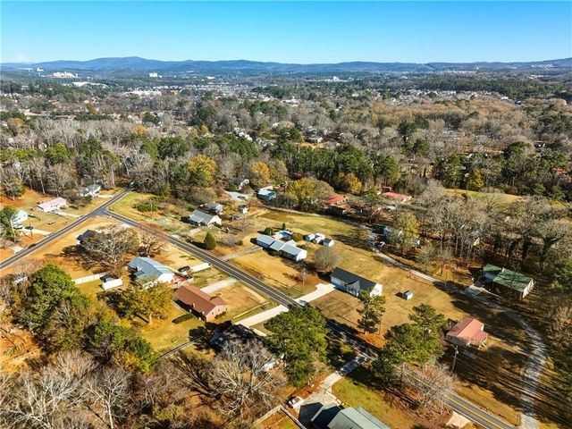 76 Baker SE Road, Cartersville, GA 30121