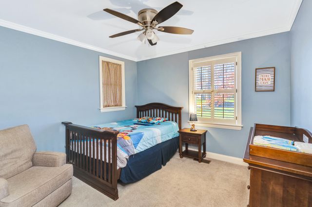 1407 Peter Pan Road, Lookout Mountain, GA 30750