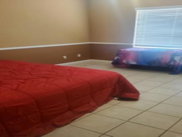 9367 Mustang Av, Apple Valley, CA 92308