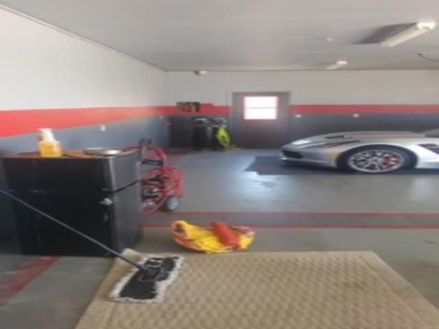 9367 Mustang Av, Apple Valley, CA 92308