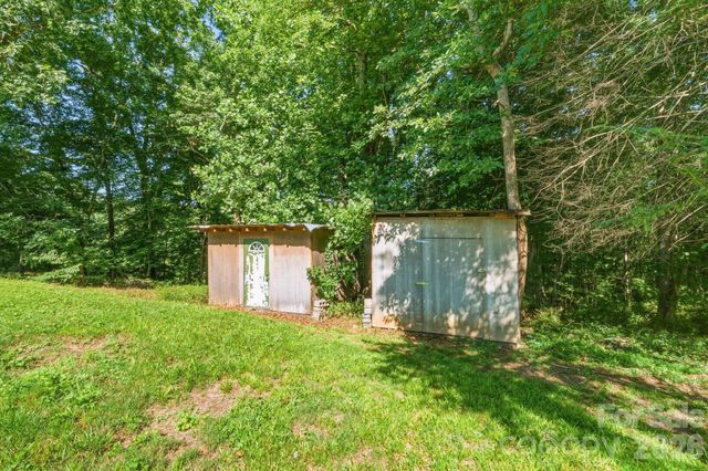 547 Pea Ridge Street, Morganton, NC 28655