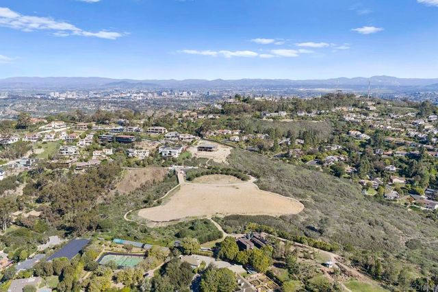 7151 Romero Loop, La Jolla, CA 92037