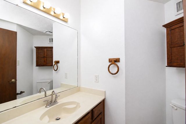 3515 Woodmere Lane, Sugar Land, TX 77478