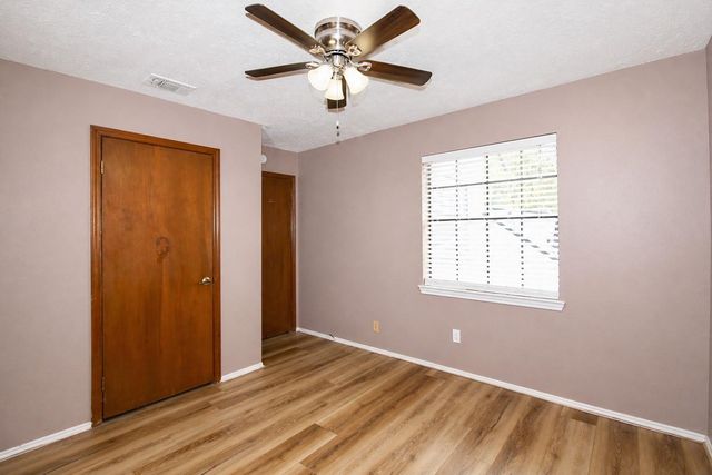3515 Woodmere Lane, Sugar Land, TX 77478