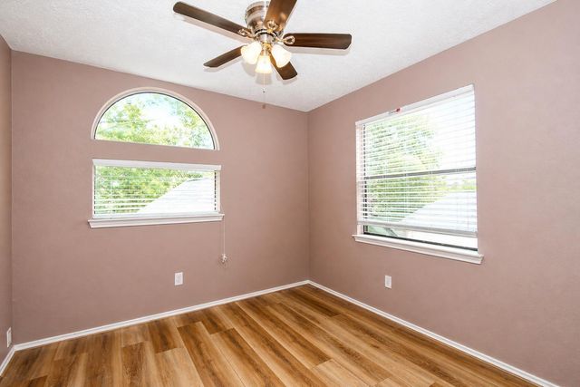 3515 Woodmere Lane, Sugar Land, TX 77478