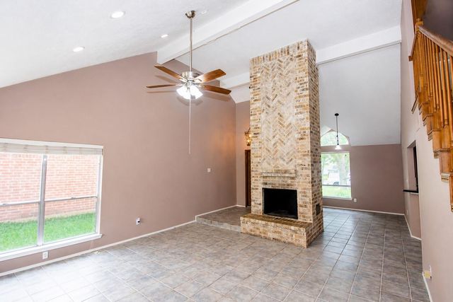 3515 Woodmere Lane, Sugar Land, TX 77478