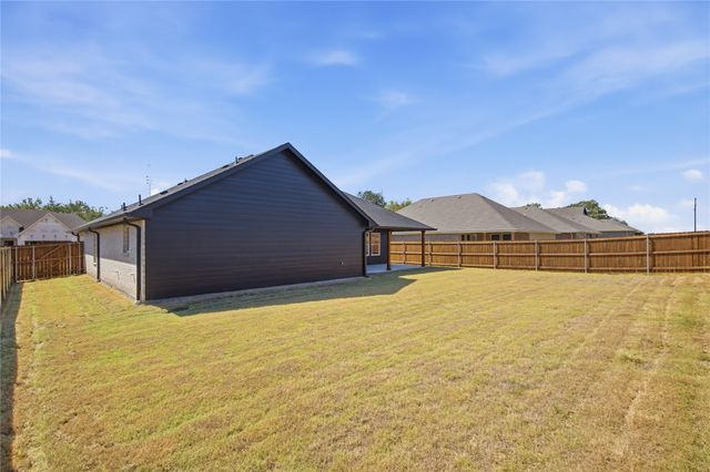 205 Trevor Lane, Greenville, TX 75402