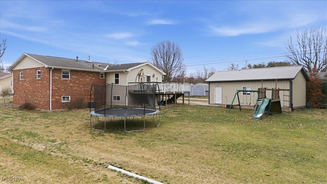 9 Oakbrook Lane, Mineral Wells, WV 26150